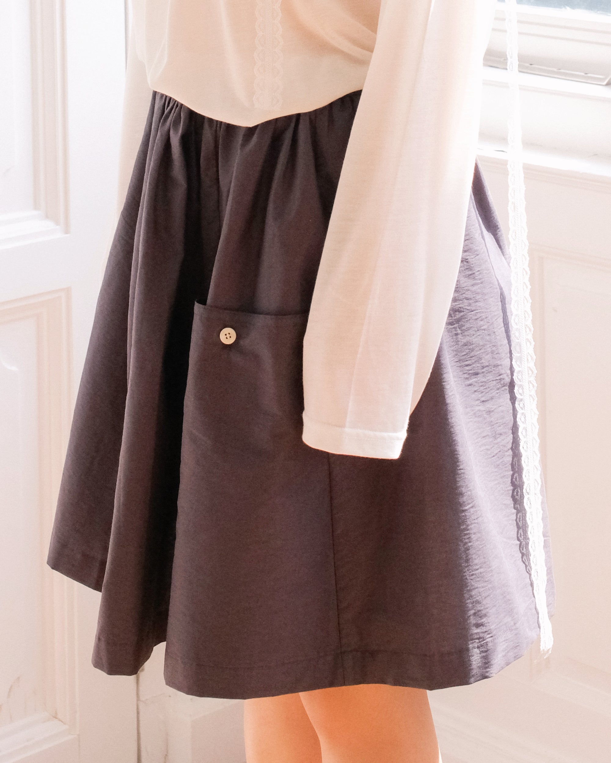 Everyday A-line Pocket Skirt— Navy / White